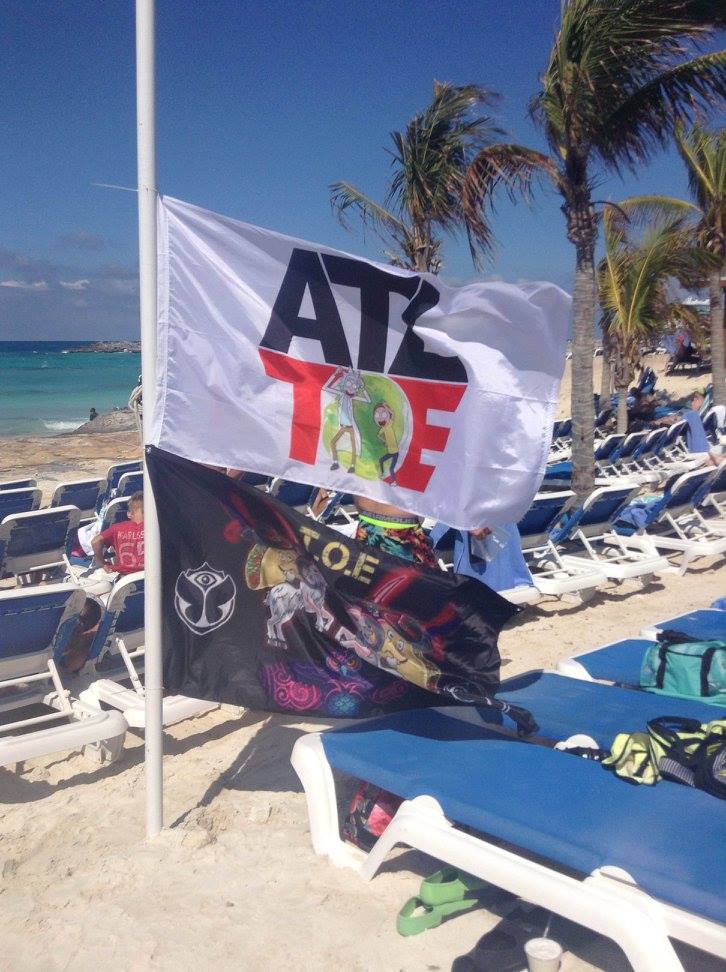 Rick & Morty ATL TOE Flag in the Bahamas